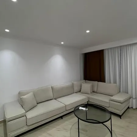 Shomez Apartment Tirana